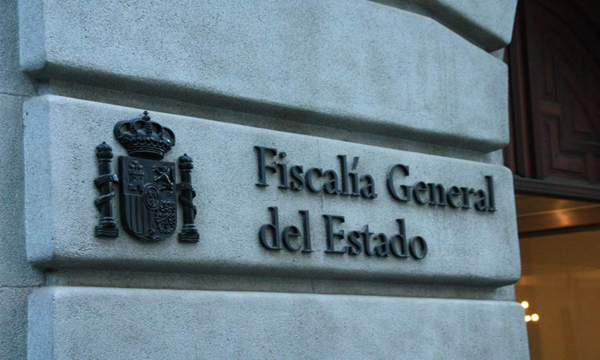 La Fiscalía española pone las cartas sobre la mesa